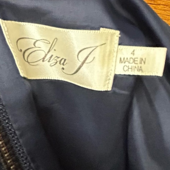 Eliza J Floral Fit and Flare Dress - Picture 4 of 6